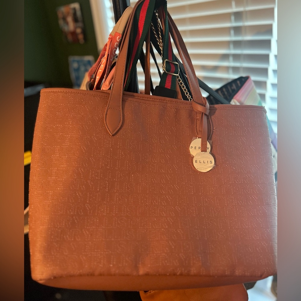 Perry Ellis tote with pouchette